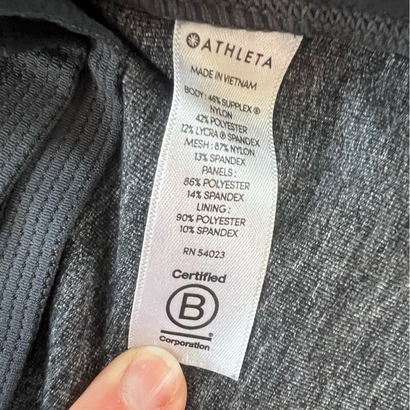 Athleta Excursion Hybrid Skort in Gray Black Heather, Size L - Picture 10 of 11